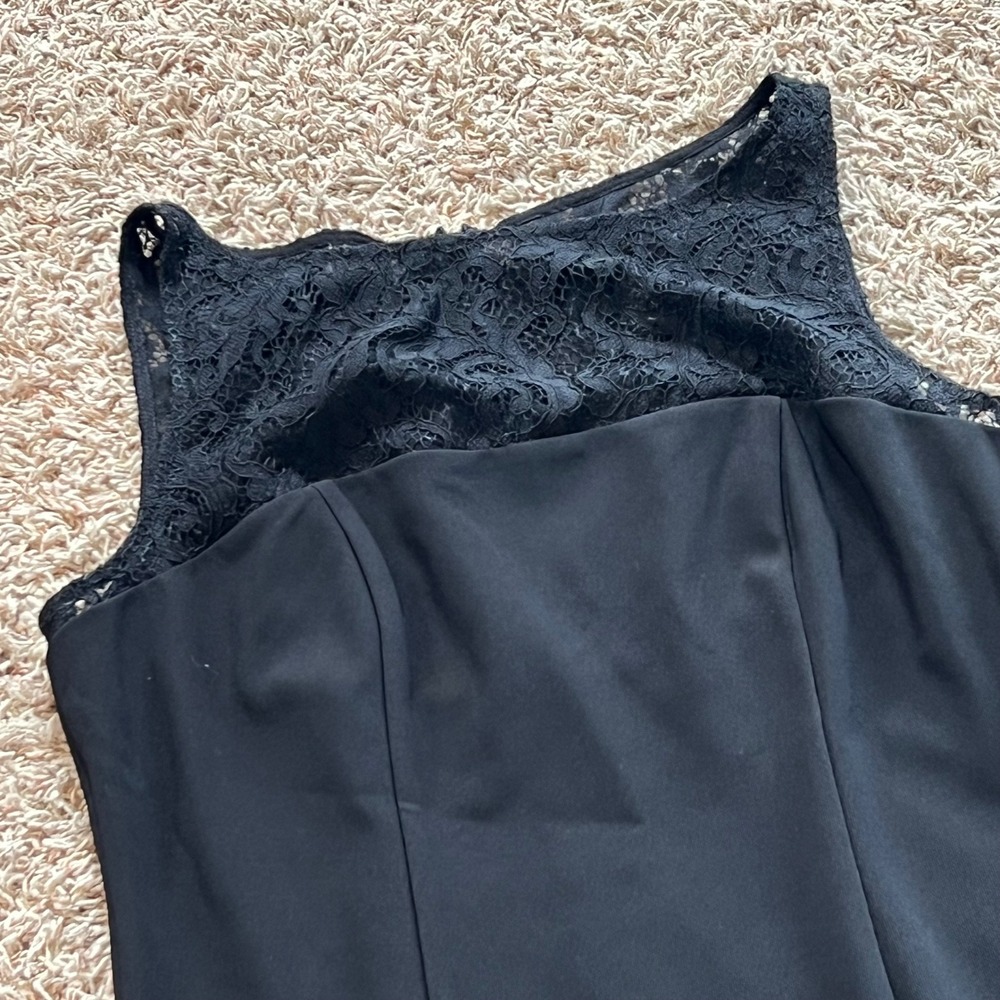 White House Black Market Black Lace Sheath Dress Sleeveless Size 12 Cocktail